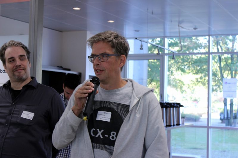 Begrüßung durch Carsten Rossi (Kammann Rossi) und Vorstellung des Creativity Tracks beim BarCamp Köln 2018